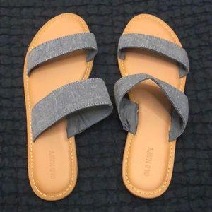 Old navy chambray sandals size 10 NWOT